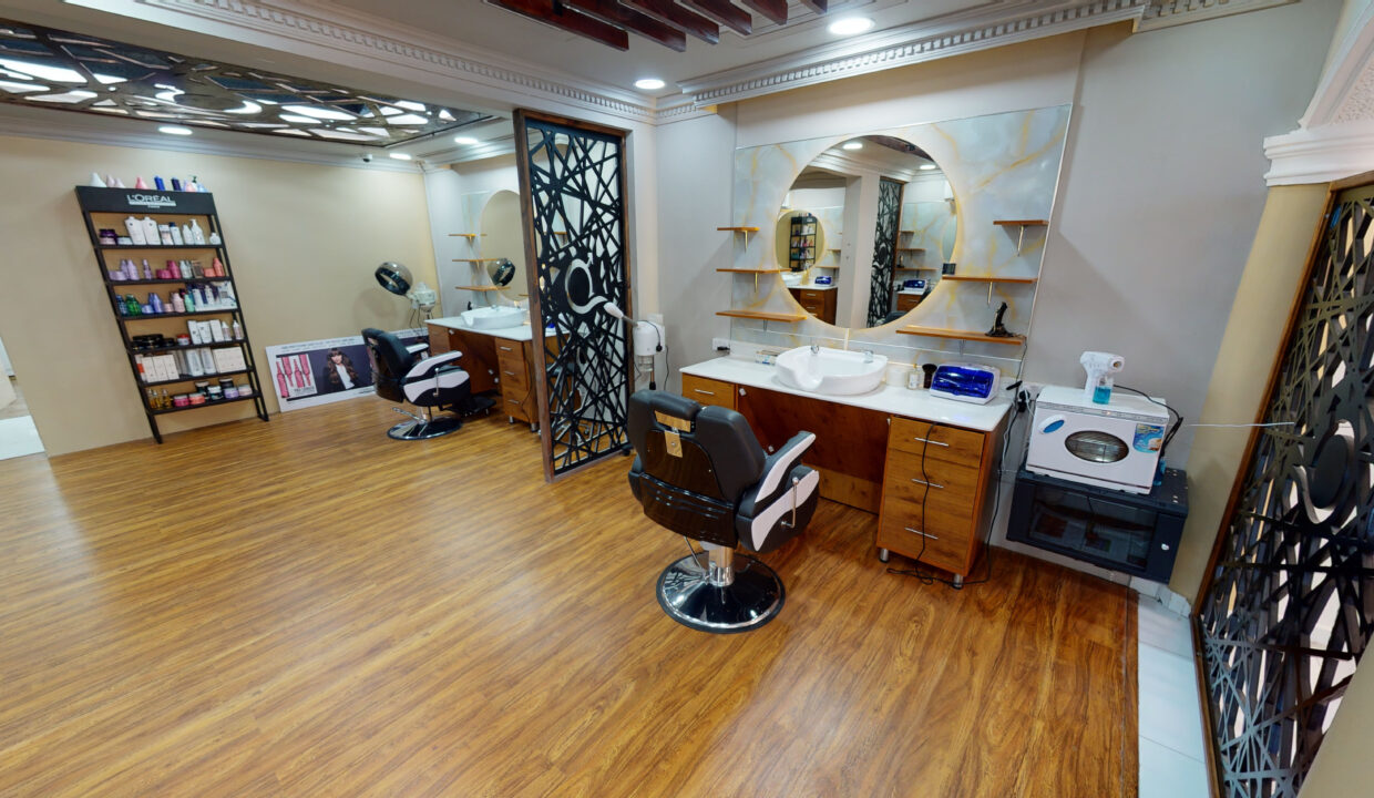 Q-Spa-Saloon-For-Men-03082021_201120