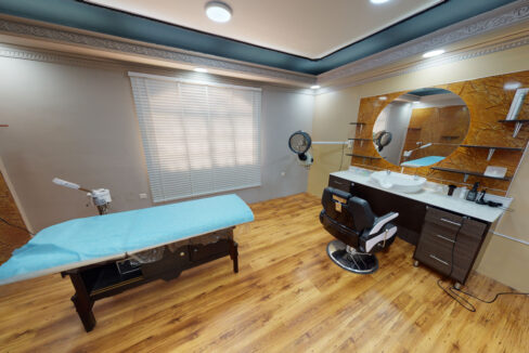 Q-Spa-Saloon-For-Men-03082021_201348